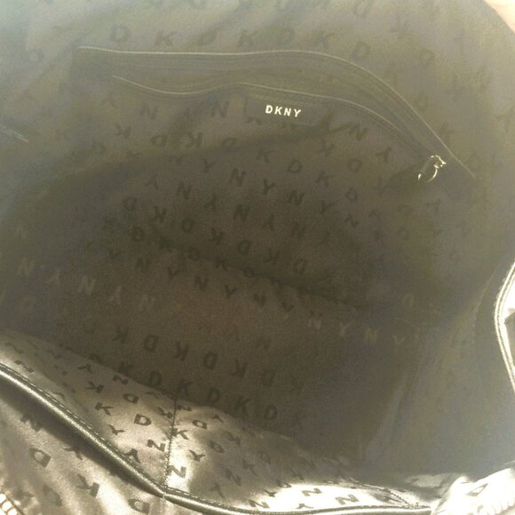 DKNY BLACK SHOULDER BAG WITH SILVER CHAIN STRAP - Picture 3 of 4